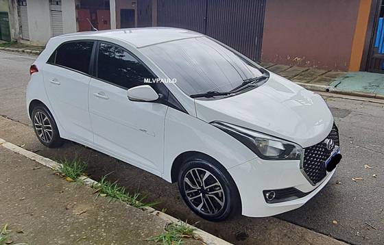 HYUNDAI HB20 1.6 COMFORT PLUS 16V FLEX 4P AUTOMÁTICO